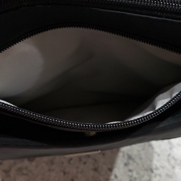 Baggalini Bag - Picture 6 of 10